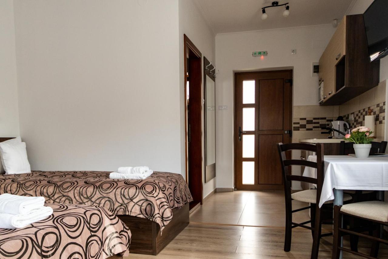 Casa Tofi Vendégház Praid Exterior foto