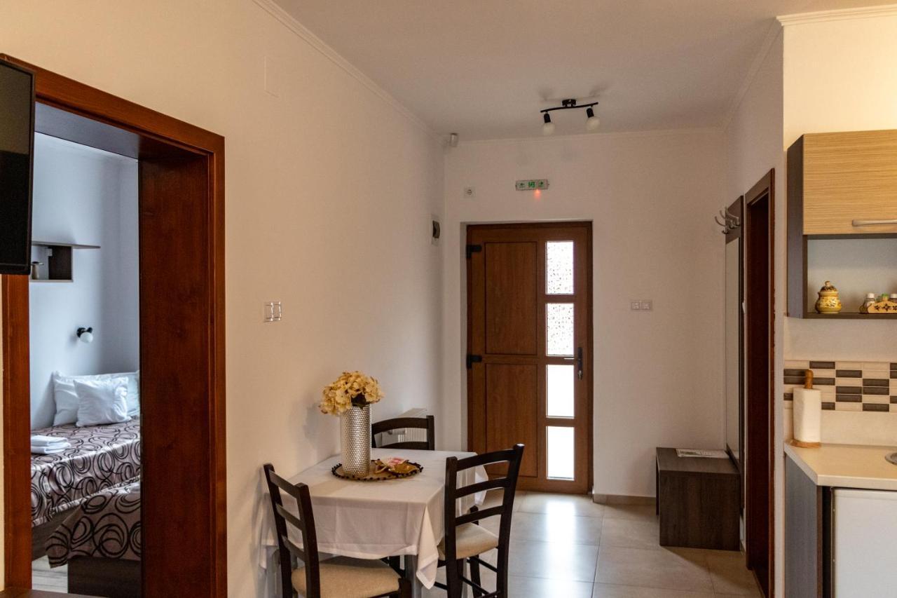 Casa Tofi Vendégház Praid Exterior foto