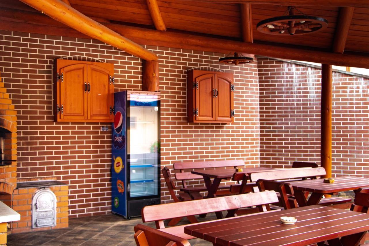 Casa Tofi Vendégház Praid Exterior foto